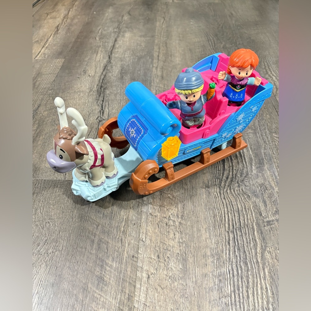 Fisher-Price Disney Frozen Little People Kristoff's Sleigh & Figures